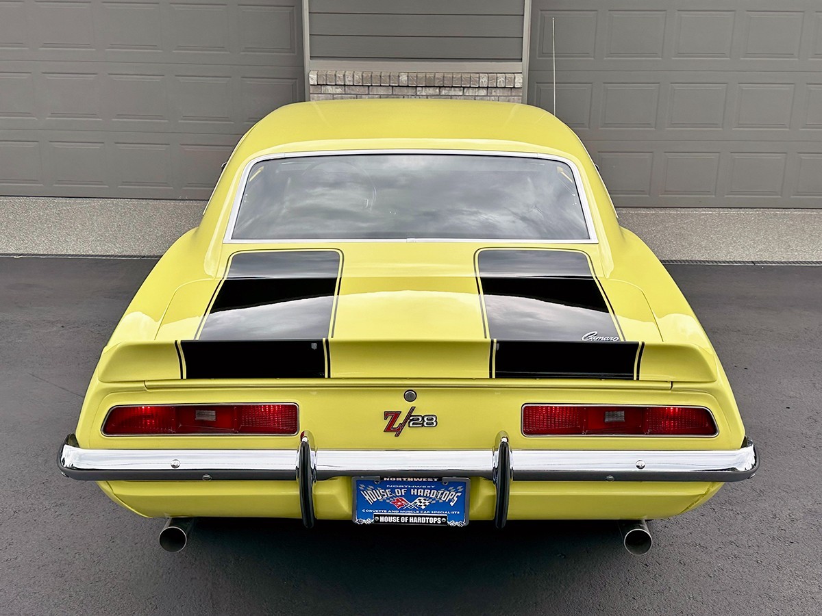 Chevrolet-Camaro-1969-Coupe-13