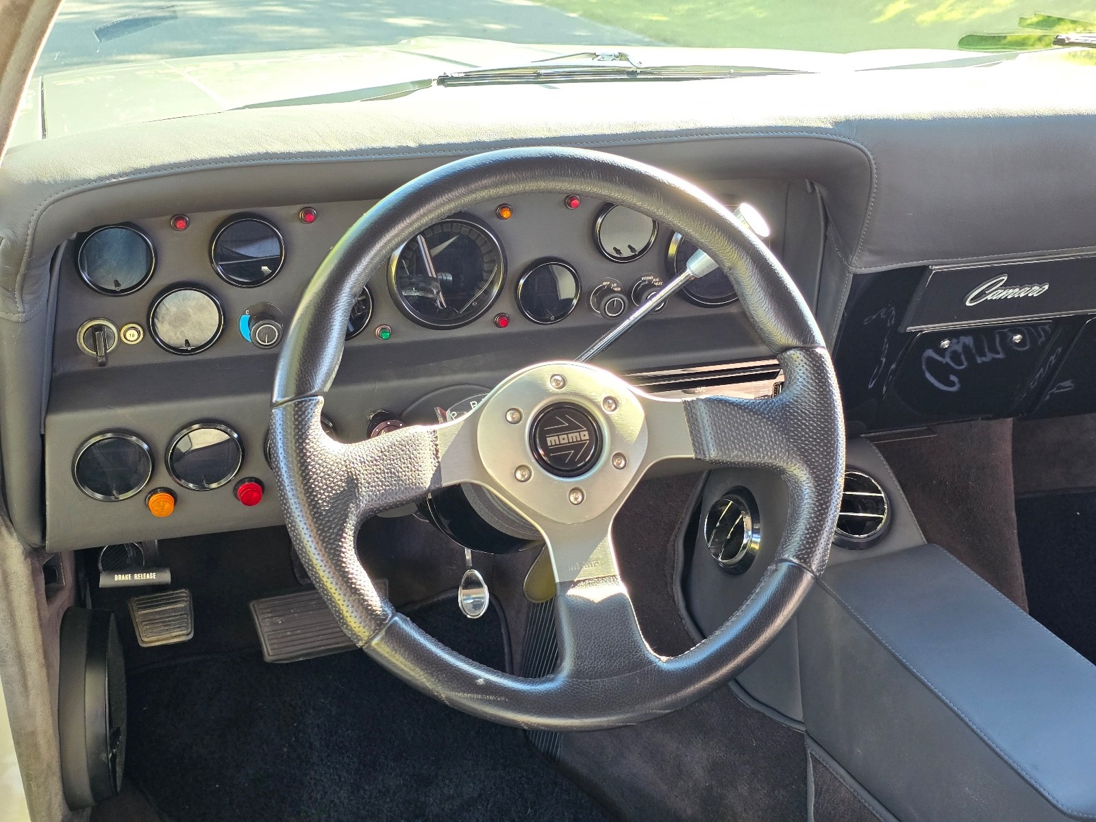 Chevrolet-Camaro-1969-Coupe-13