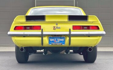 Chevrolet-Camaro-1969-Coupe-14