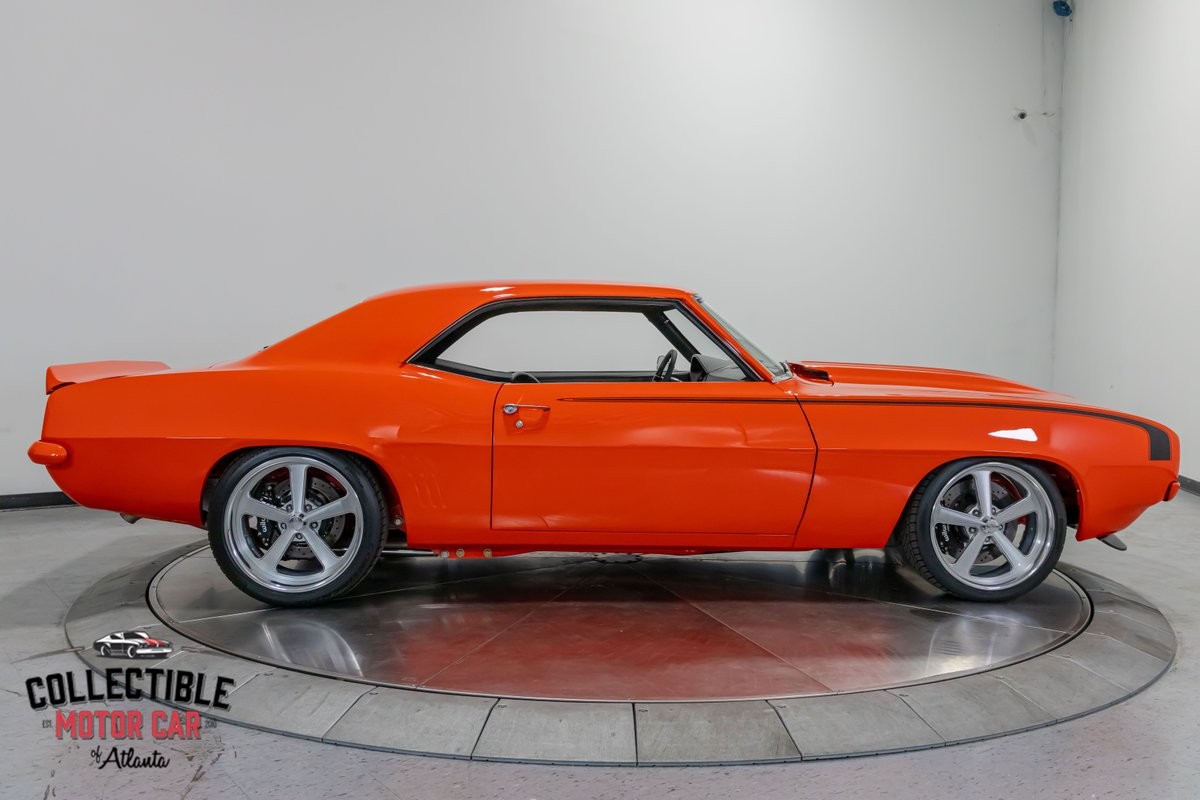 Chevrolet-Camaro-1969-Coupe-17