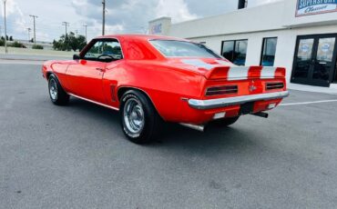 Chevrolet-Camaro-1969-Coupe-2