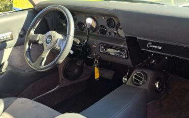 Chevrolet-Camaro-1969-Coupe-21