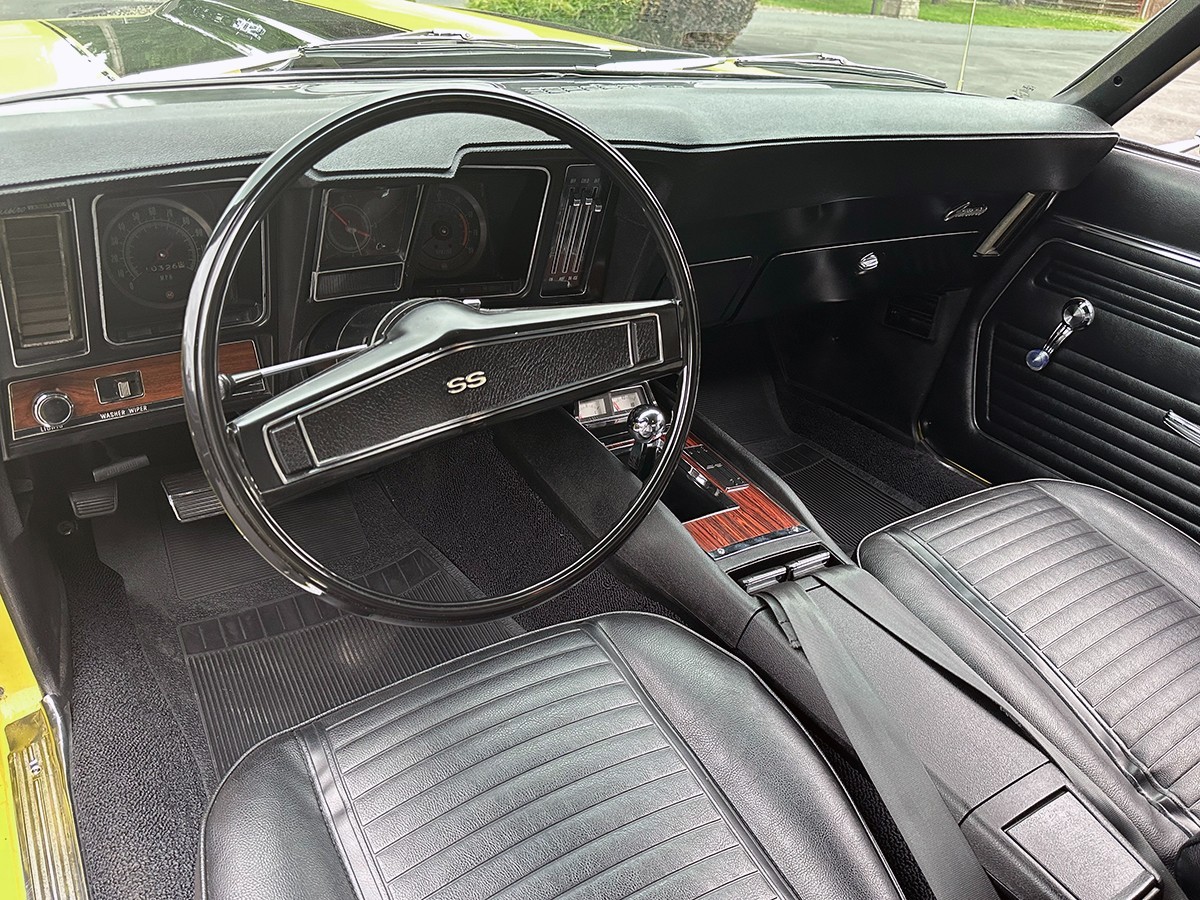 Chevrolet-Camaro-1969-Coupe-28