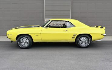 Chevrolet-Camaro-1969-Coupe-3