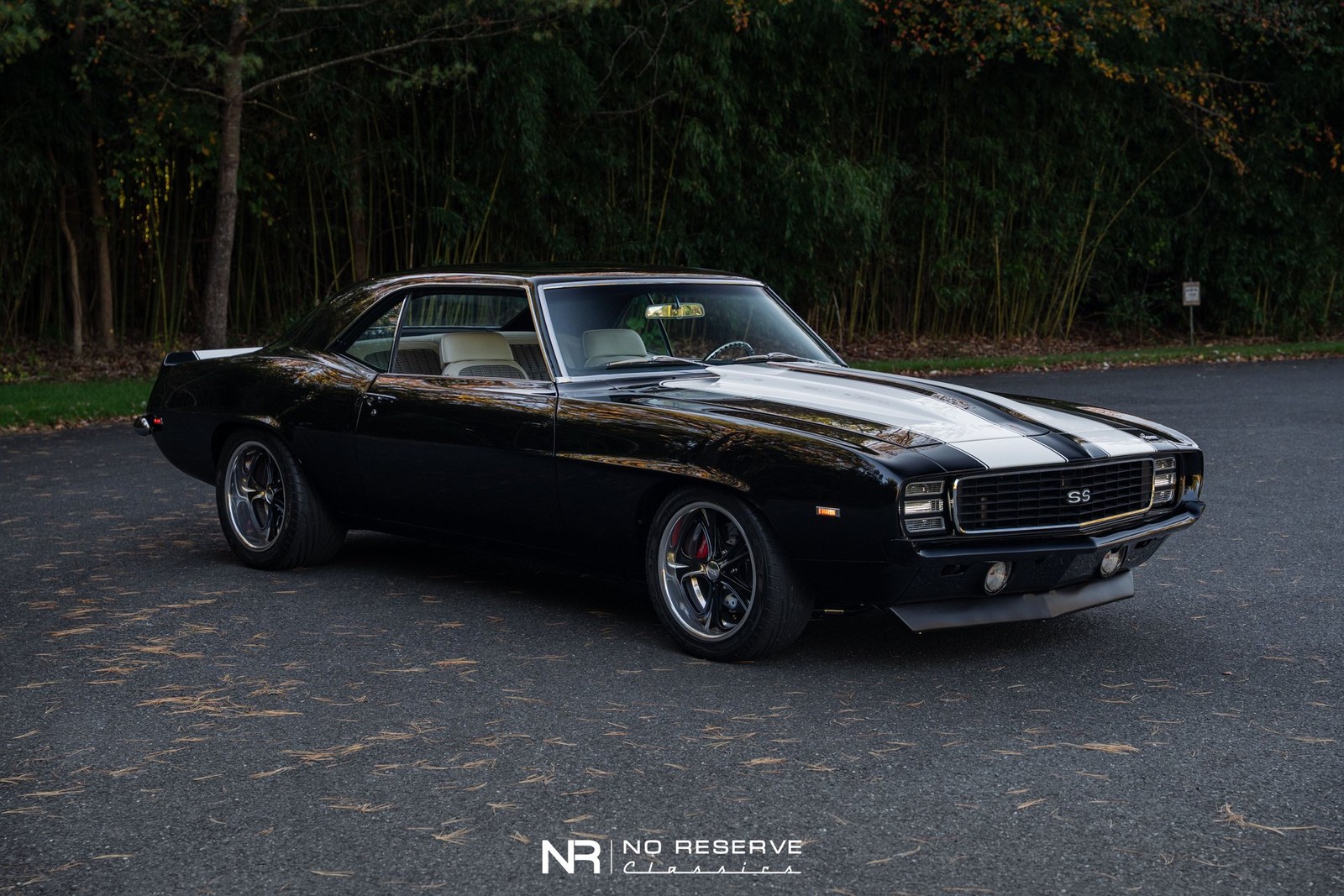 Chevrolet-Camaro-1969-Coupe-30