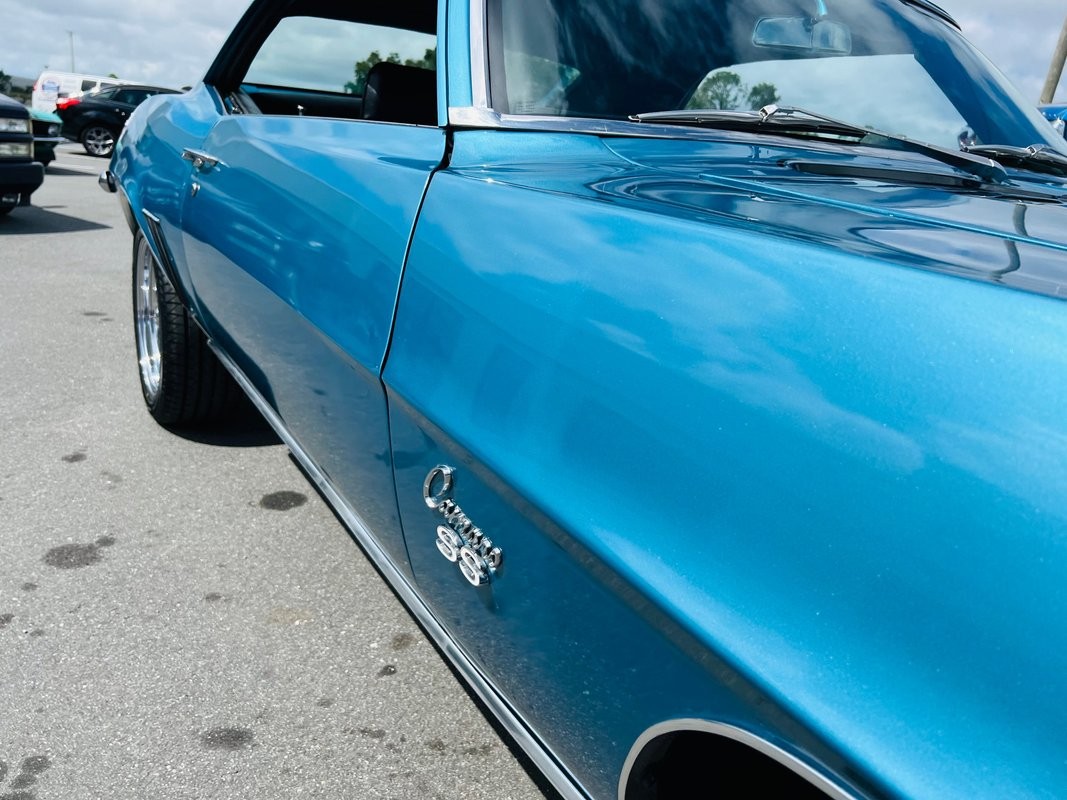 Chevrolet-Camaro-1969-Coupe-33
