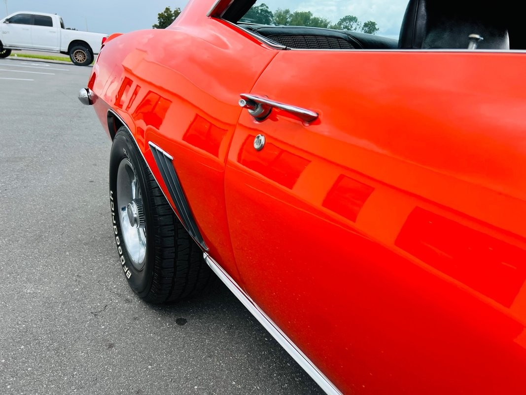 Chevrolet-Camaro-1969-Coupe-39
