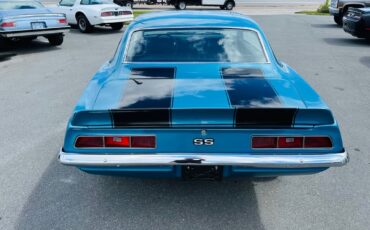 Chevrolet-Camaro-1969-Coupe-4