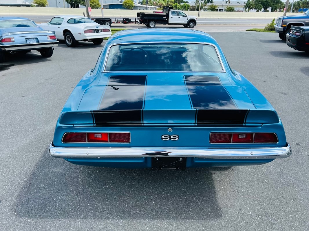 Chevrolet-Camaro-1969-Coupe-4