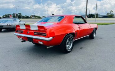Chevrolet-Camaro-1969-Coupe-4