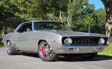 Chevrolet-Camaro-1969-Coupe