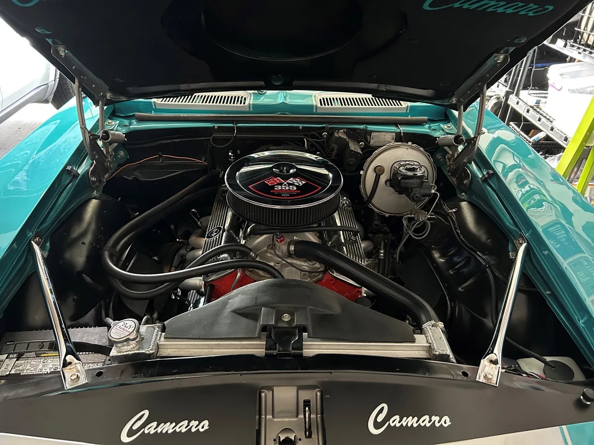 Chevrolet-Camaro-1969-Jade-Black-13