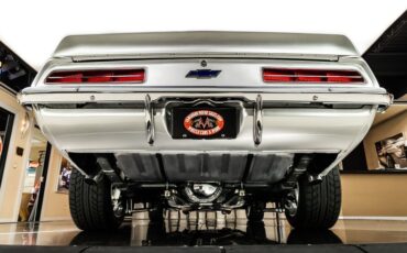 Chevrolet-Camaro-1969-Silver-Black-10