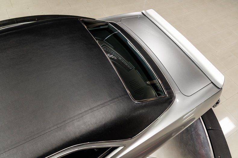 Chevrolet-Camaro-1969-Silver-Black-8