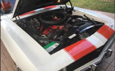 Chevrolet-Camaro-1969-White-Orange-3