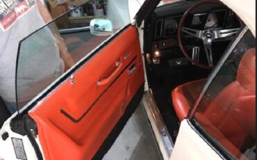 Chevrolet-Camaro-1969-White-Orange-5