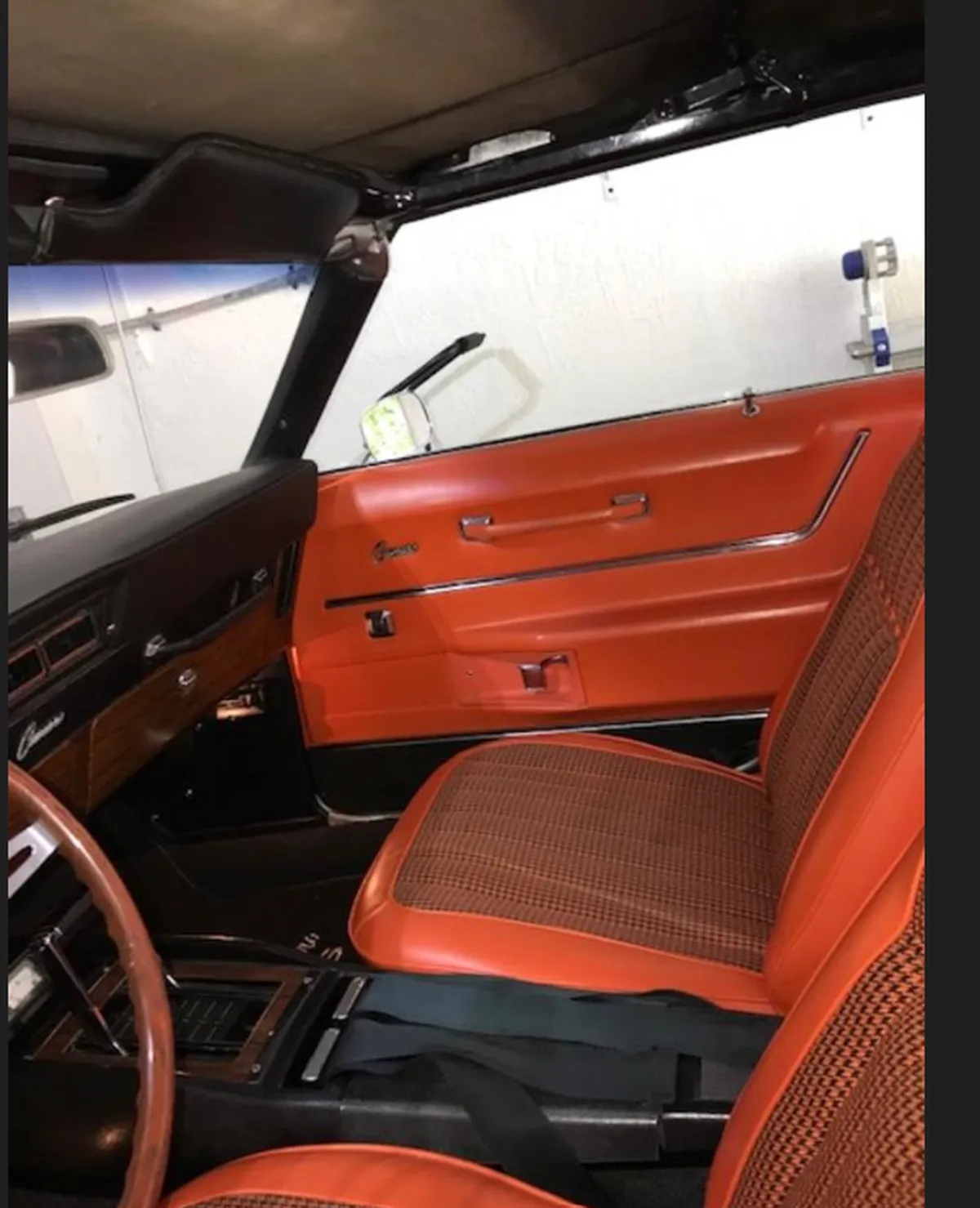 Chevrolet-Camaro-1969-White-Orange-6