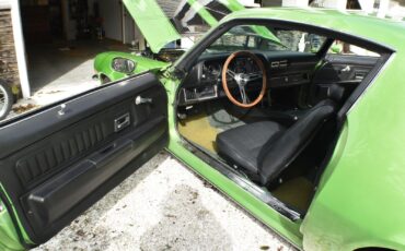 Chevrolet-Camaro-1970-Coupe-19