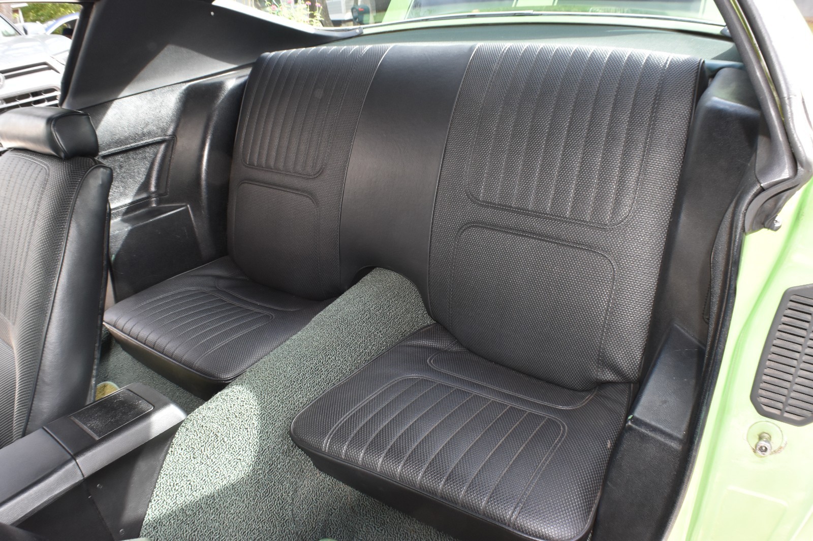 Chevrolet-Camaro-1970-Coupe-24