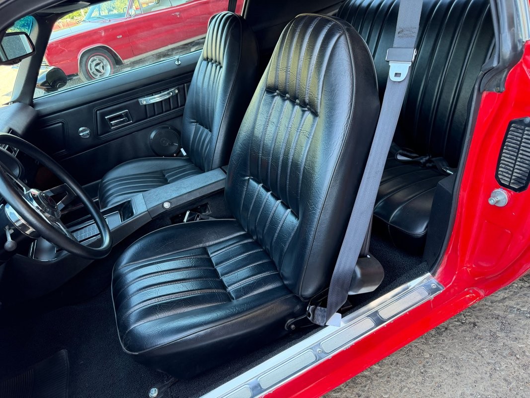 Chevrolet-Camaro-1971-12