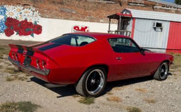 Chevrolet-Camaro-1971-2