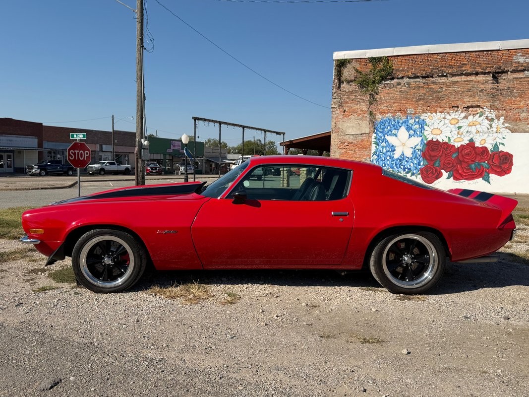 Chevrolet-Camaro-1971-29