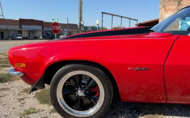 Chevrolet-Camaro-1971-36