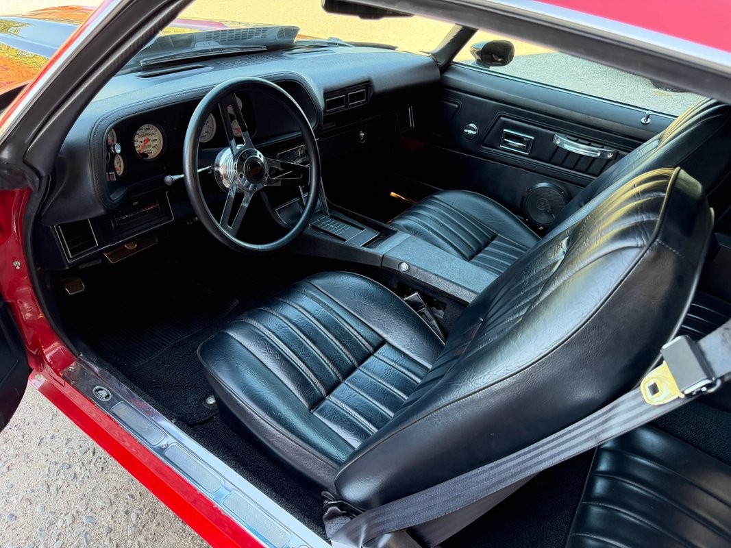 Chevrolet-Camaro-1971-8