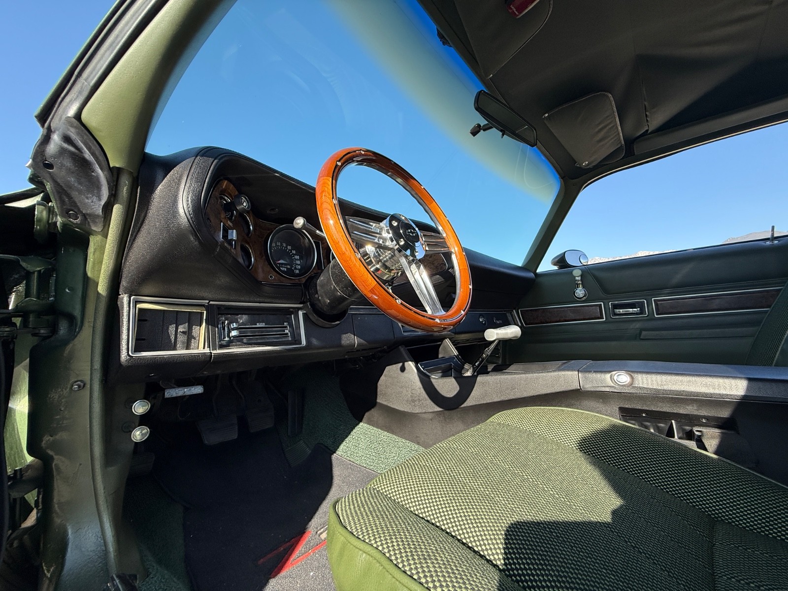 Chevrolet-Camaro-1972-Coupe-17