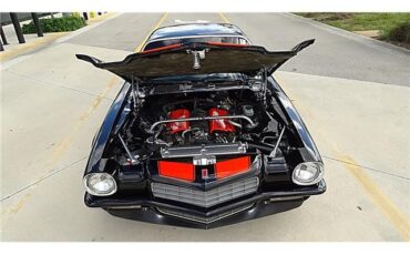 Chevrolet-Camaro-1973-TWO-DOOR-HARD-TOP-11