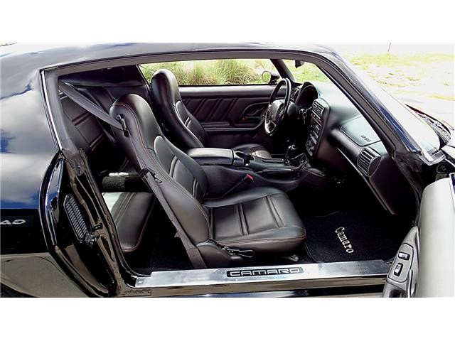 Chevrolet-Camaro-1973-TWO-DOOR-HARD-TOP-14