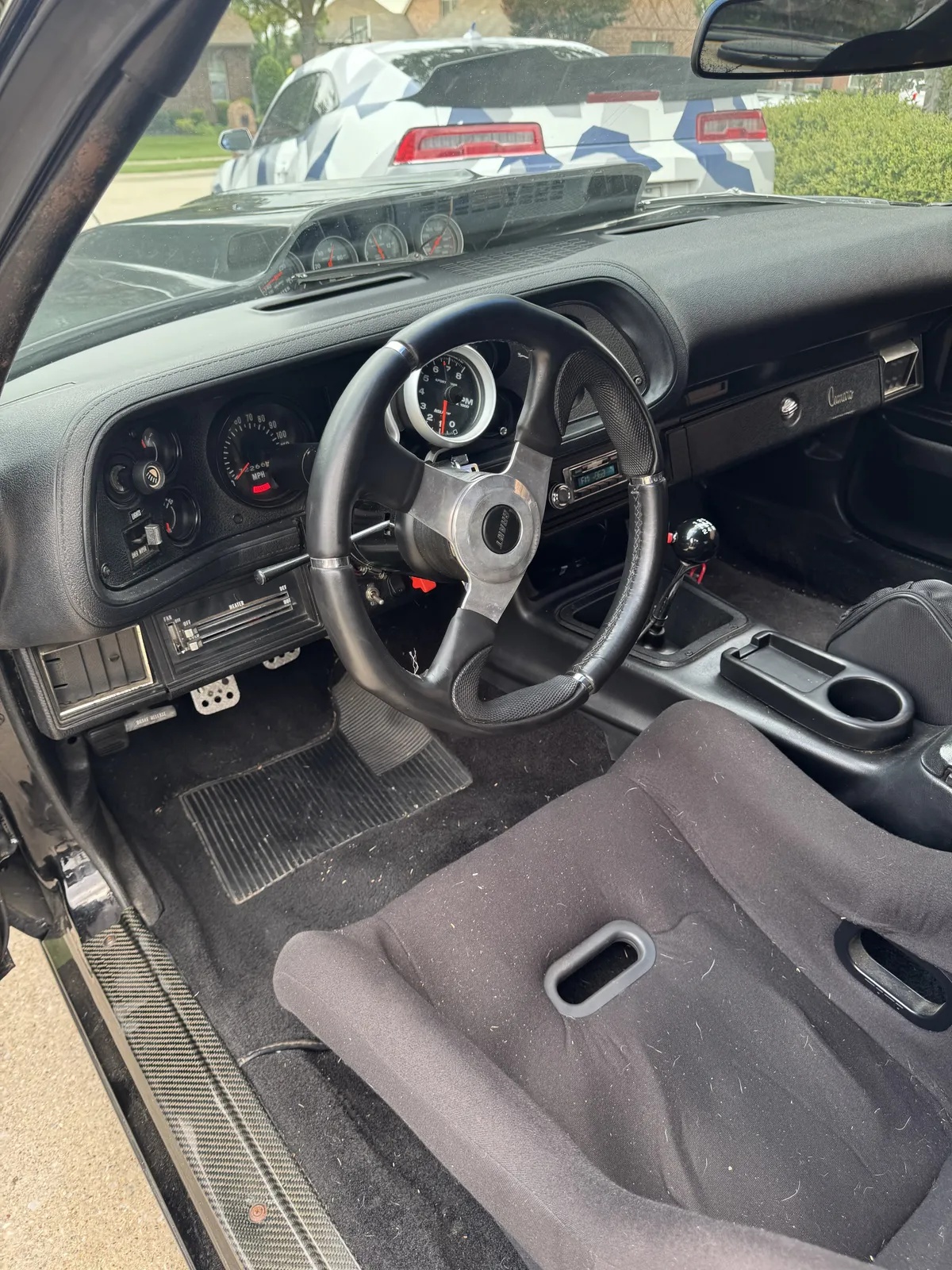 Chevrolet-Camaro-1974-Black-Black-12