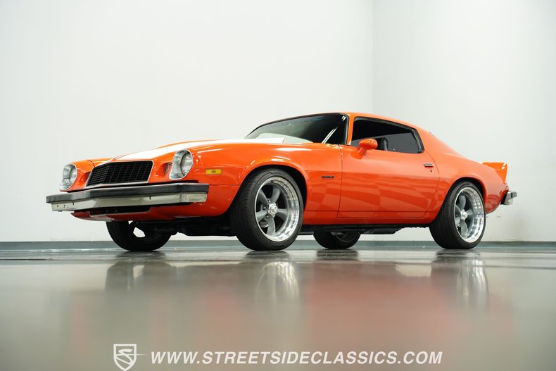 Chevrolet-Camaro-1974-Hugger-Orange-Black-10