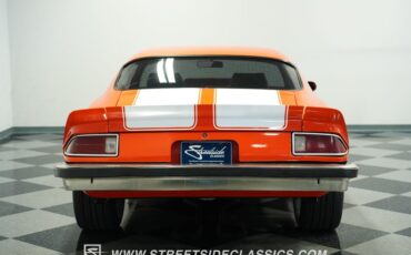 Chevrolet-Camaro-1974-Hugger-Orange-Black-12