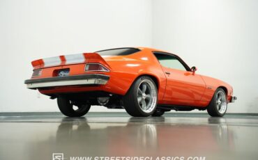 Chevrolet-Camaro-1974-Hugger-Orange-Black-13