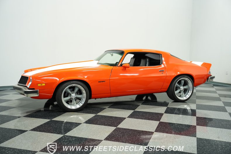 Chevrolet-Camaro-1974-Hugger-Orange-Black-24
