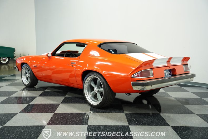 Chevrolet-Camaro-1974-Hugger-Orange-Black-27
