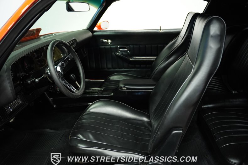 Chevrolet-Camaro-1974-Hugger-Orange-Black-36