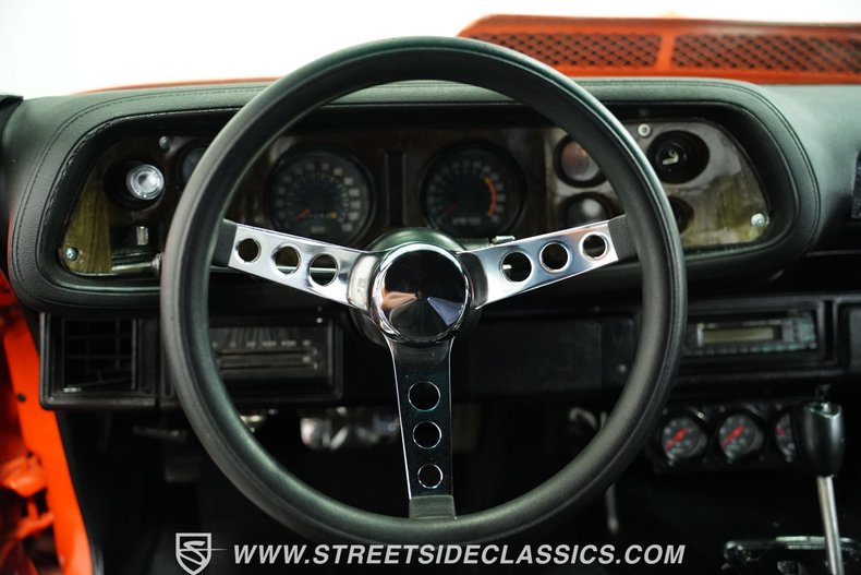 Chevrolet-Camaro-1974-Hugger-Orange-Black-37