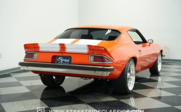 Chevrolet-Camaro-1974-Hugger-Orange-Black-42