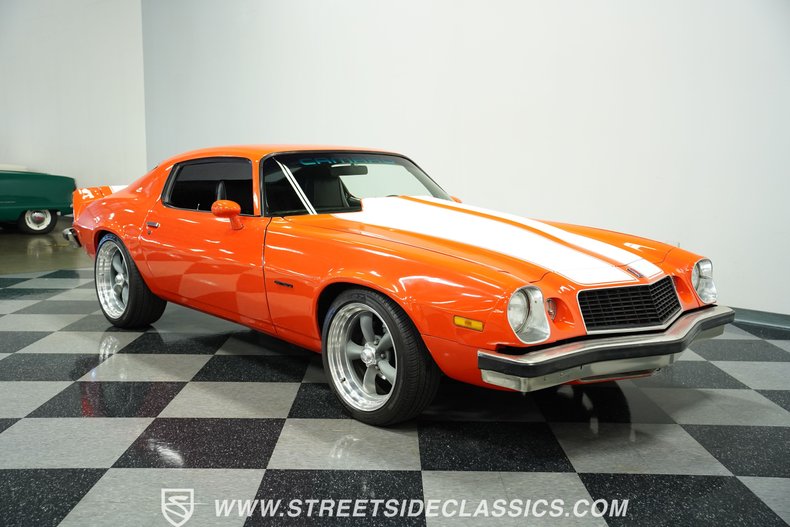 Chevrolet-Camaro-1974-Hugger-Orange-Black-43