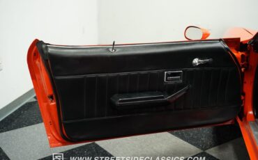 Chevrolet-Camaro-1974-Hugger-Orange-Black-46