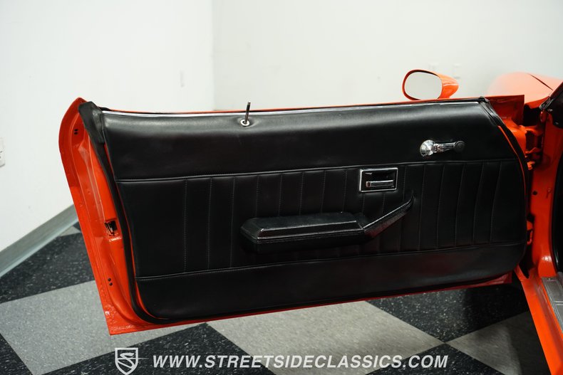 Chevrolet-Camaro-1974-Hugger-Orange-Black-46