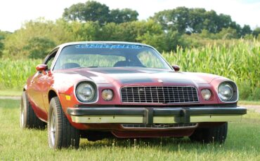 Chevrolet-Camaro-1975-Coupe-1