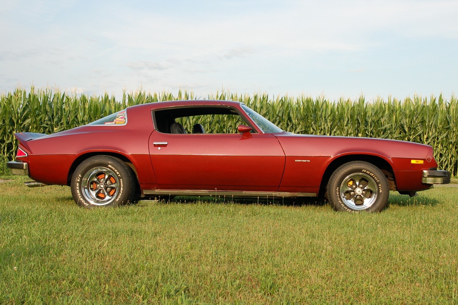 Chevrolet-Camaro-1975-Coupe-11