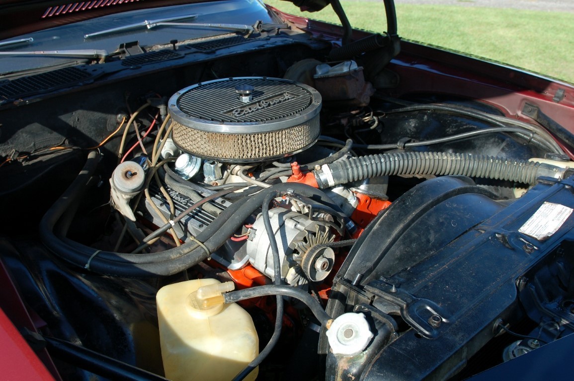 Chevrolet-Camaro-1975-Coupe-15