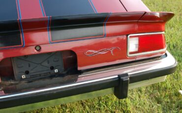 Chevrolet-Camaro-1975-Coupe-25