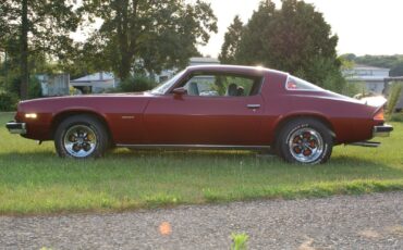 Chevrolet-Camaro-1975-Coupe-5