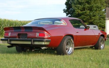 Chevrolet-Camaro-1975-Coupe-9