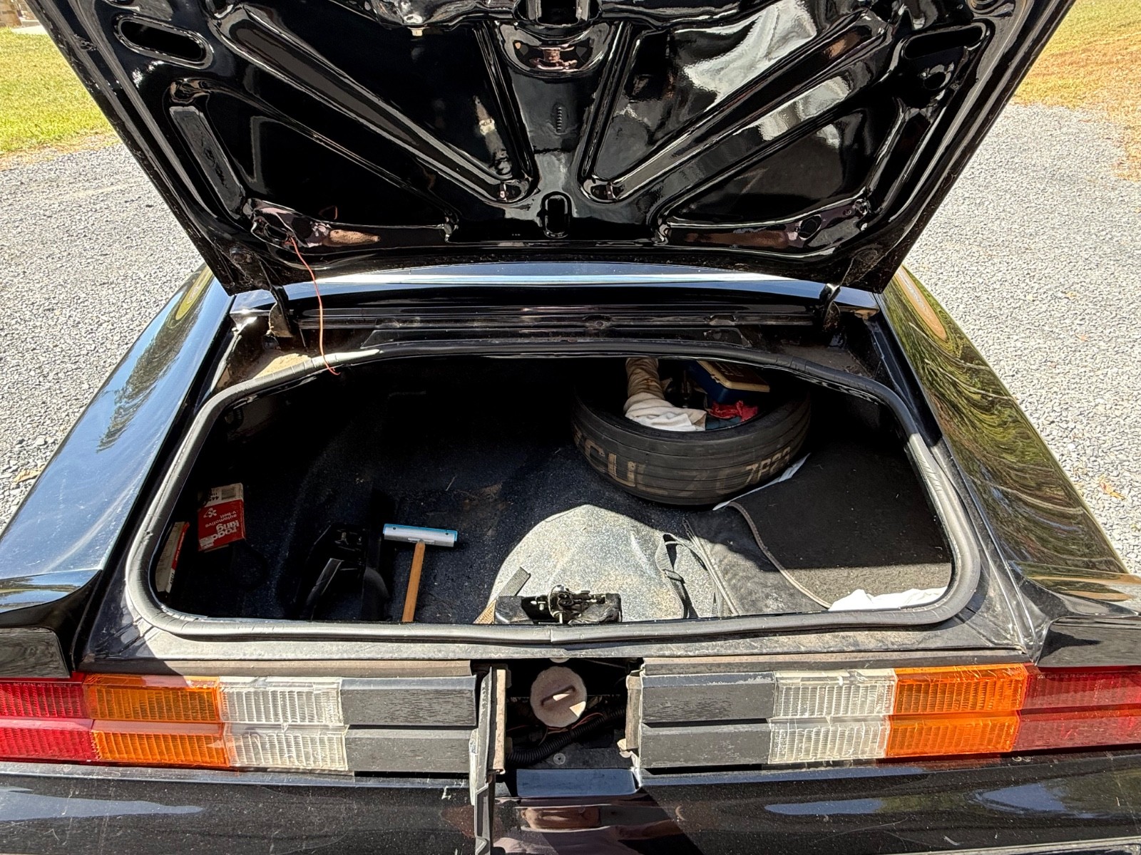 Chevrolet-Camaro-1979-Coupe-13